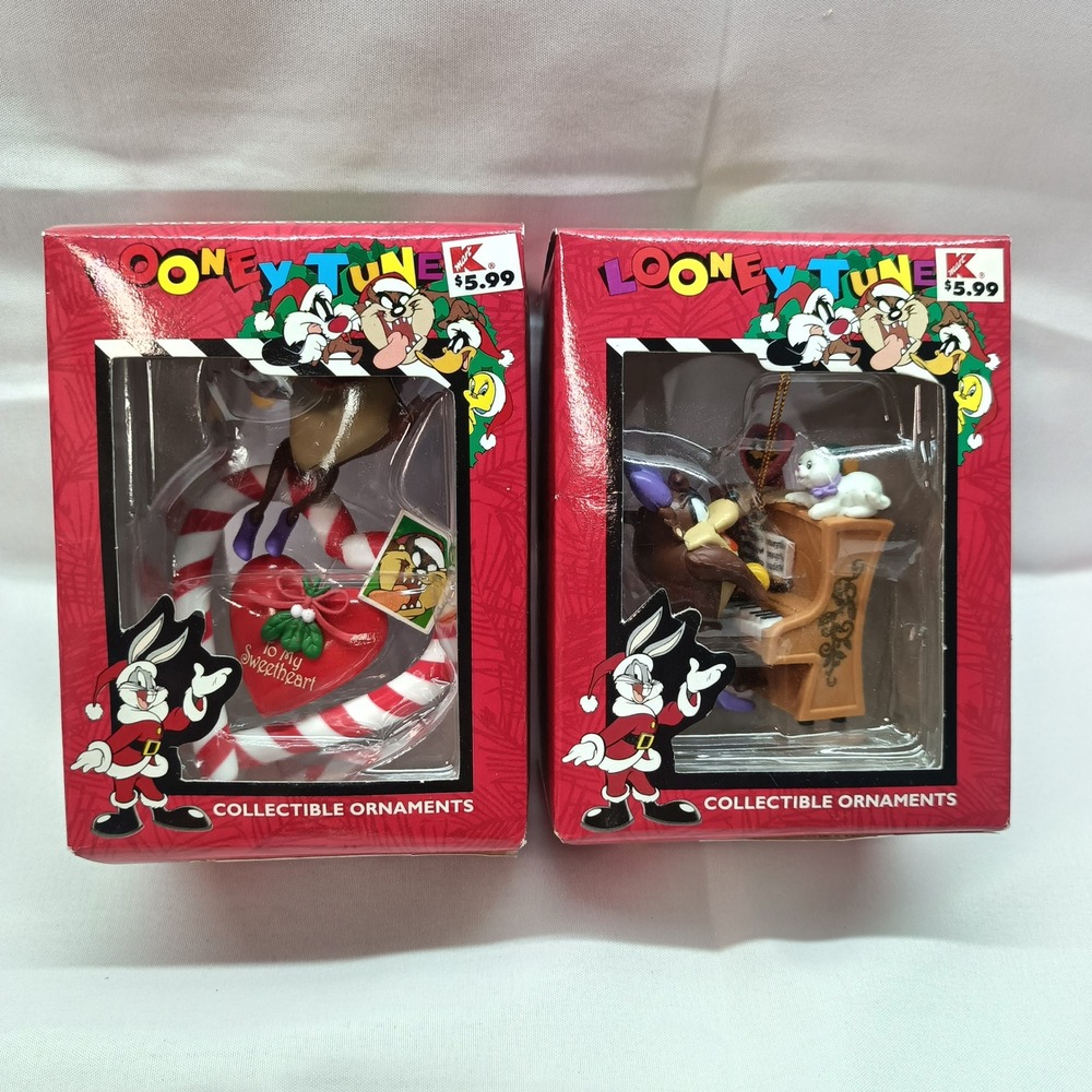 Vtg 1997 Looney Tunes Mrs Taz Tasmanian Devil Christmas Ornaments‎ Lot of 2